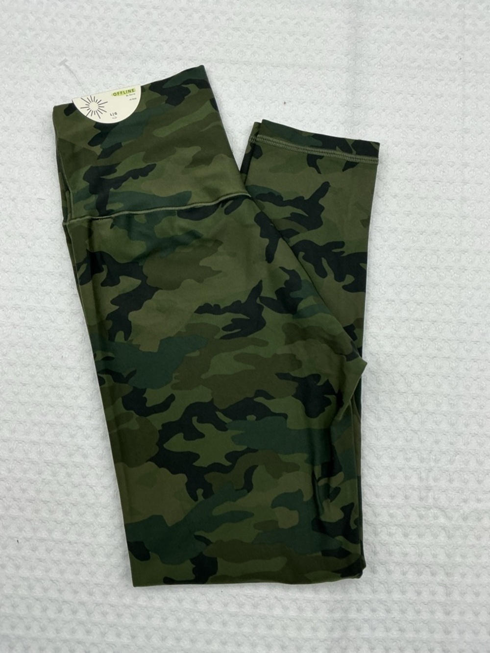 High-Waist Camo Leggings - Green Camouflage
